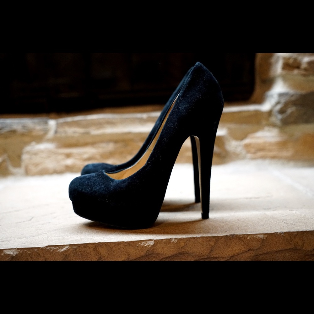 Aldo black pumps